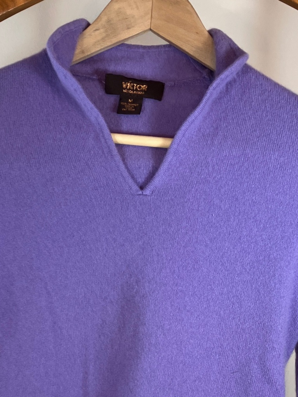 Women's Luxury Victor 100% Cashmere Purple Sweater Size M Excellent Condition